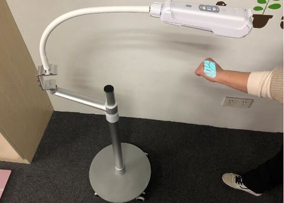 Perangkat Vena Locator Resolusi Gambar Tinggi Desktop Vein Finder Dengan Cahaya Inframerah