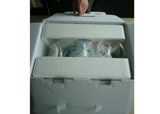 Rumah Menggunakan Konsentrator Oksigen Pasokan Oksigen Portabel Dengan Adaptor Mobil 1 ~ 5L / Min Kebisingan Kerja ≤45dB